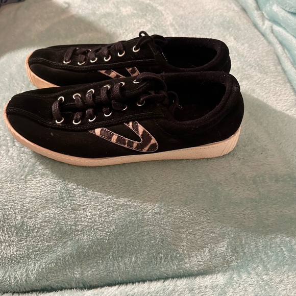 Tretorn Black suede Sneakers with leopard detail - Picture 3 of 12